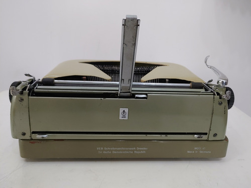 Maquina De Escrever Erika 10 Alemã Ano 1950 (Usado)