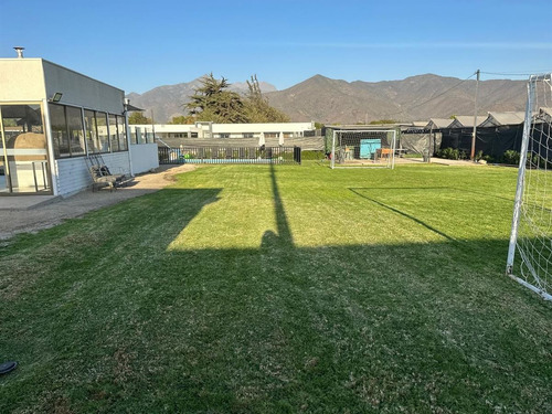 Hermosa Parcela Con 2 Casas En Venta De 5d 3b En Quillota