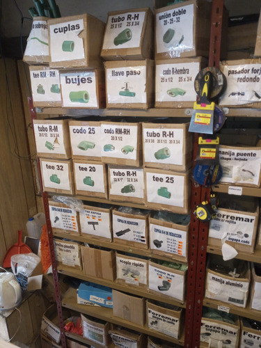 Lote De Ferreteria Liquido Urgente Escucho Ofertas