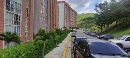 Pgm Bienes Ruices Vende Apartamento En El Encantado Auyantepui Macaracuay