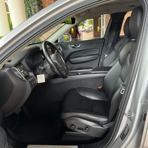 Volvo XC60 T5 Awd Momentum Blindada 2