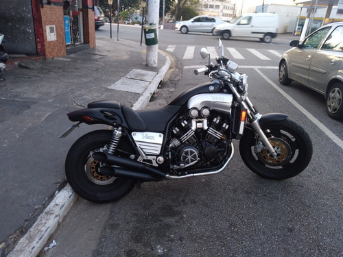 Imagem 2 de 13 de Yamaha Vmax1200