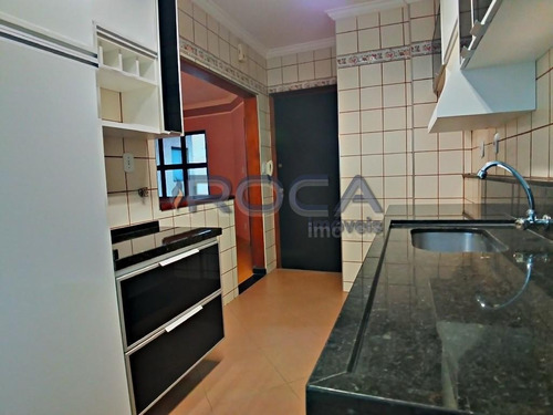 Venda De Apartamentos / Padrão Na Cidade De São Carlos 22495