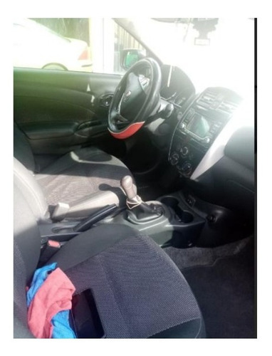 Imagen 2 de 9 de Nissan Versa 2017 Manual