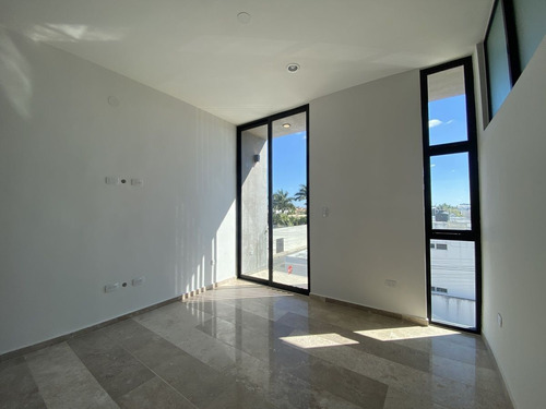 Oficina (a2) En Venta En Attico 33 En Montebello