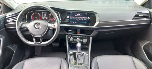 Volkswagen Jetta JETTA COMFORT. 250 TSI 1.4 FLEX 16V AUT.
