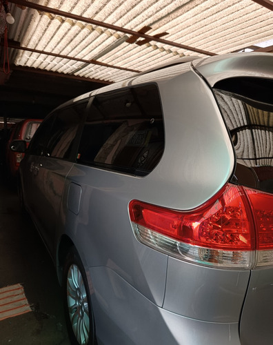 Toyota Sienna 3.5 Xle V6/ Qc At