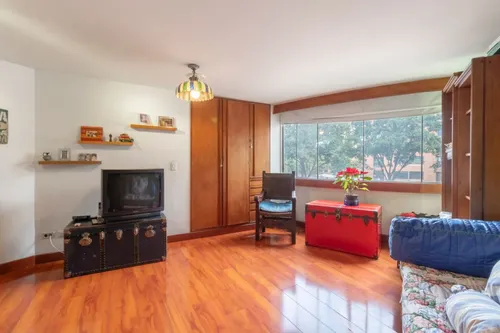 Apartamento En Venta En Los Rosales. Cod V22945