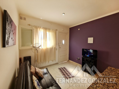Imagen 3 de 11 de Venta De Ph De 2 Amb. En Turdera. A Mts De Av. H. Yrigoyen