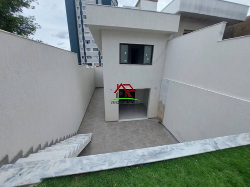 Imagem 17 de 23 de Excelente Casa De 3 Suítes No Santa Rosa! - 2557