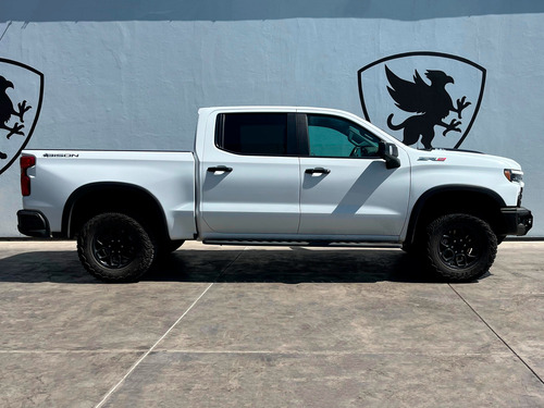 Chevrolet Cheyenne 6.2 Doble Cab Zr2 4X4 At