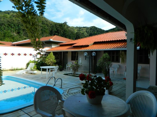 Imagem 6 de 10 de Casa Em Blumenau - Progresso - 335