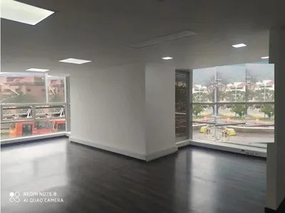 Oficina en arriendo