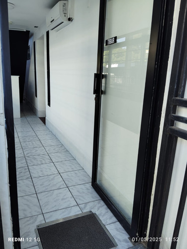 Oficina 126 M2 - Primer Piso Edificio Neovida En Quillota