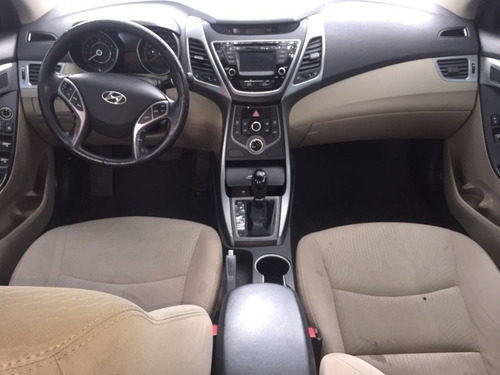 Imagen 7 de 7 de Hyundai Elantra Elnatra