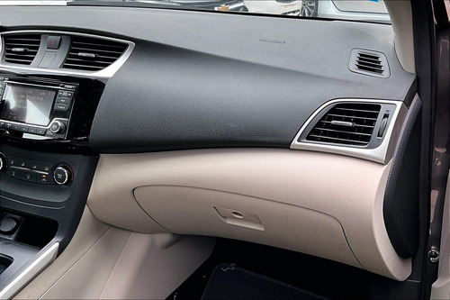 Nissan Sentra 2019