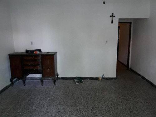 Imagen 5 de 7 de Local Mas Departamento En Santa Teresita