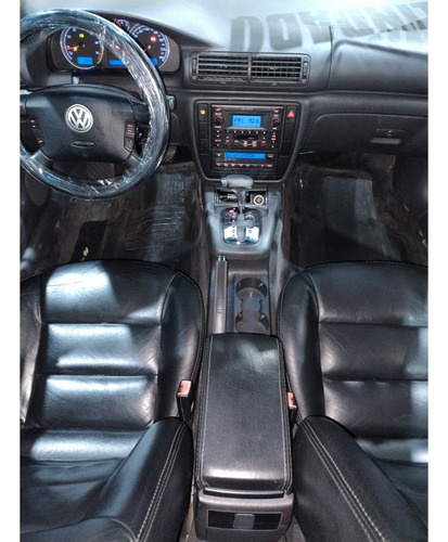 Volkswagen Passat Variant 1.8 SFI 20V TURBO GASOLINA 4P AUTOMÁTICO