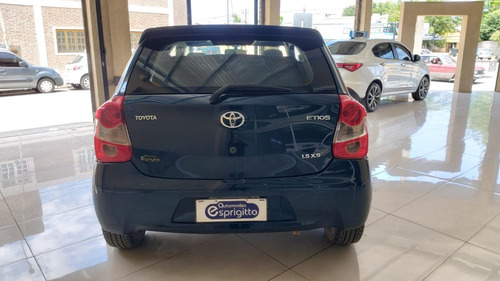 Toyota ETIOS XS ETIOS XS 5 PUERTAS