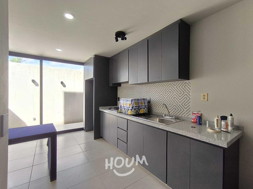 Departamento En Agua Bendita, Cuajimalpa De Morelos Con 2 Recámaras, 75 M², Id: 146227