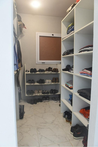 Venta Casa De 5 Ambientes En Barrio La Montura Pilar