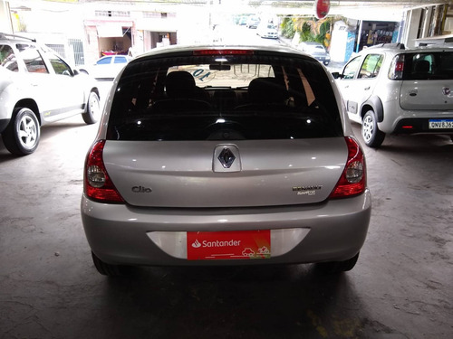 Imagem 7 de 10 de Renault Clio 1.0 Campus 16v Flex 4p Manual