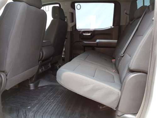 Imagen 12 de 15 de Chevrolet Silverado 2020 4.3 V6 1500 Wt Doble Cabina 4x4 At