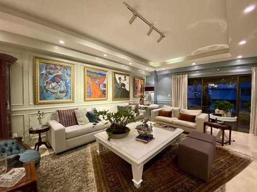 Apartamento Clásico Modernizado En Paraíso