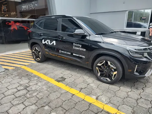 Kia Seltos 2.0 Zenith 4X2