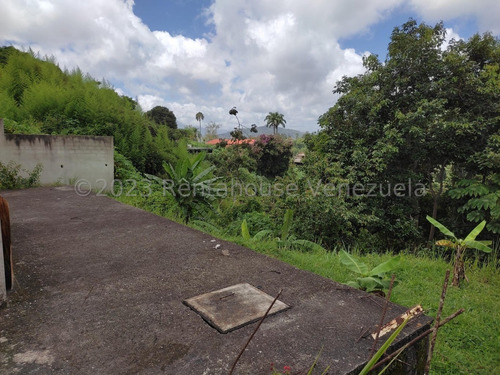 Distrito Capital; Caracas; La Lagunita Country Club