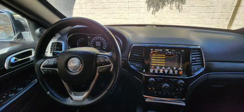 Jeep Grand Cherokee 3.6 Limited Lujo 4X2 At
