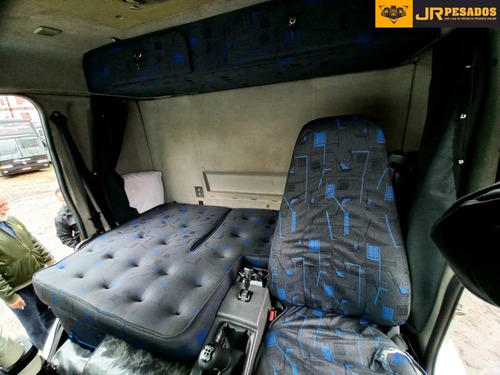 Imagem 8 de 15 de Volvo Vm 260 Câmara Fria Thermo King Trucado 6x2 Ano 2006