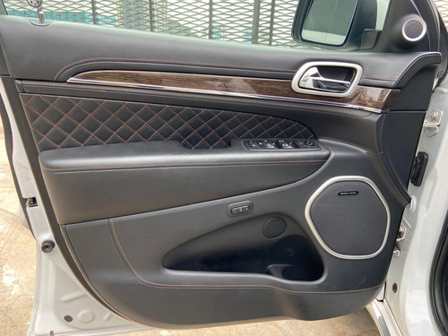 Jeep Grand Cherokee 5.7 Summit Elite Plinum 4x4 At