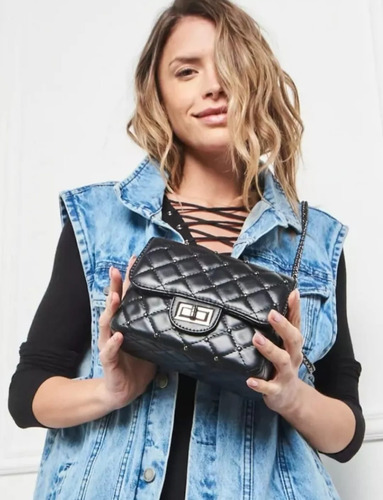 Cartera Importada Cadena Tachas Smith Liquidacion Por Falla Negro Lisa Níquel Cadena