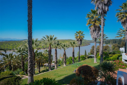 Casa En Venta En Lago Rapel, Condominio Costa Del Sol 2