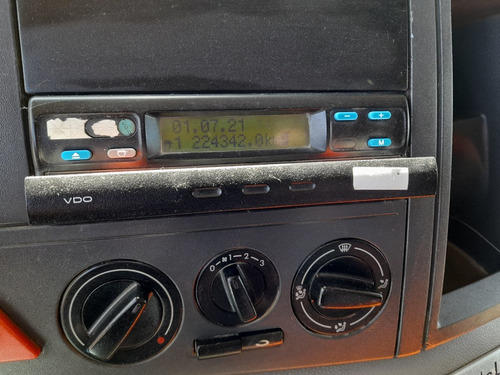 Imagem 10 de 14 de Vw 24 250 Constelation