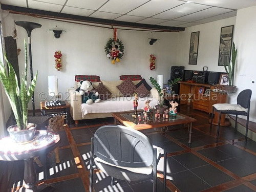 Imagen 1 de 25 de Casa En Venta La Trinidad Jesús Enrique Díaz 22-12473 Caracas Baruta