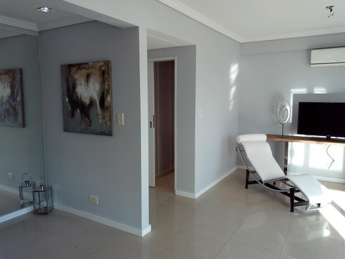 Imagen 3 de 19 de Piso En Venta Quilmes Centro De 4 Ambientes Con Cochera!! Impecable!!