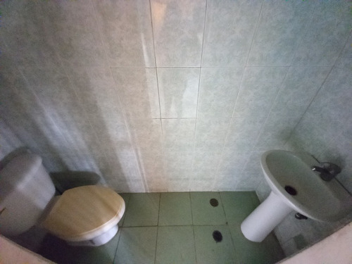 Imagen 4 de 6 de Comoda Oficina En Alquiler Ubicada En Porlamar