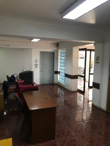 Se Vende Gran Construcción, Ideal Centro Medico, Oficinas,