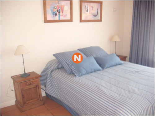 Casa En Venta Y Alquiler, Mansa, Punta Del Este, 5 Dormitorios.- Ref: 205107