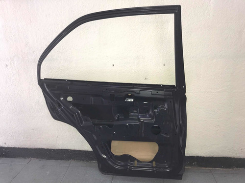 Puerta Trasera Izquierda Mitsubishi Lancer/signo Original