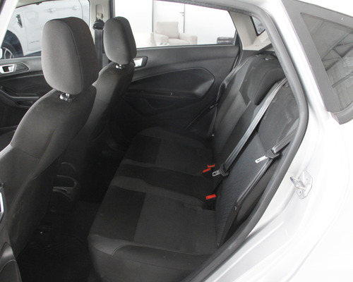 Ford Fiesta 1.6l Se Powershift