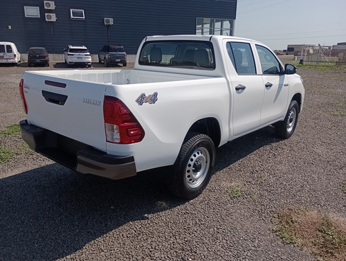 Toyota Hilux Pick-up 2.4 Cd Dx 150cv 4x4 At