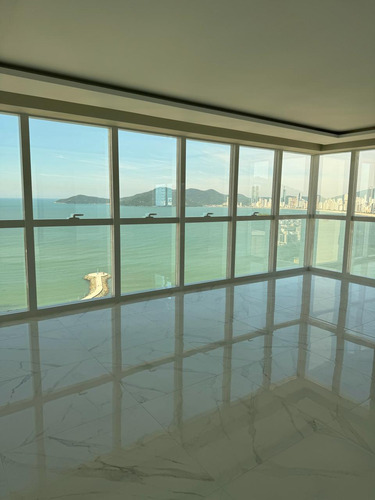 Apartamento Lindíssimo Trigésimo Andar Em Bc