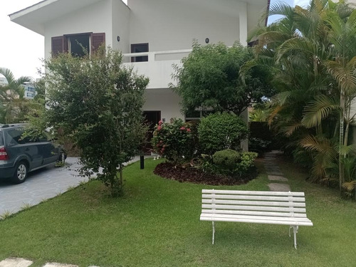Alto Padrão Sobradão 5 Suites, 4 Varandas, Frente Ao Mar, Vista Direta, Condominio Fechado