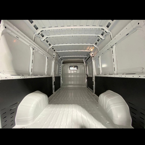 Imagen 13 de 17 de Fiat Ducato Maxicargo L4h2 R