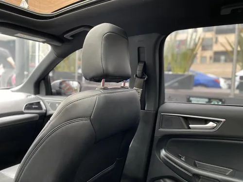 Ford Edge St