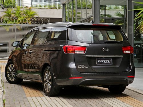 Kia Carnival 3.3 EX V6 24V GASOLINA 4P AUTOMATICO