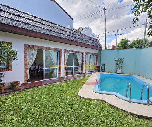 Venta Excelente Chalet 7 Amb. L. Del Mirador Apto Crédito